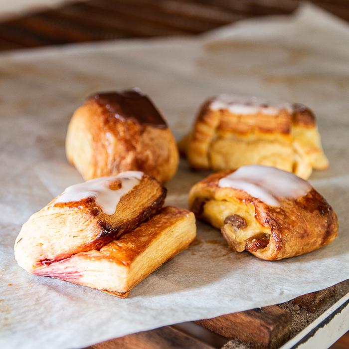 Assortiment mini-koffiekoeken (geen crèmekoeken)